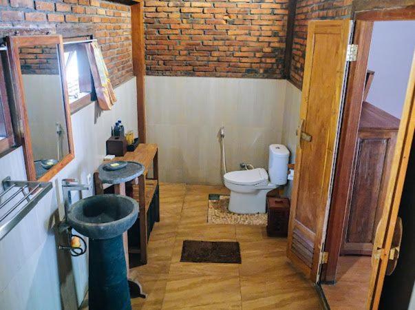 Rumah Dharma 2 Riverside Ξενοδοχείο Magelang Εξωτερικό φωτογραφία